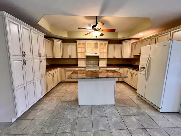 Blue Eye, MO 65611,180 Grace Chapel RD #234