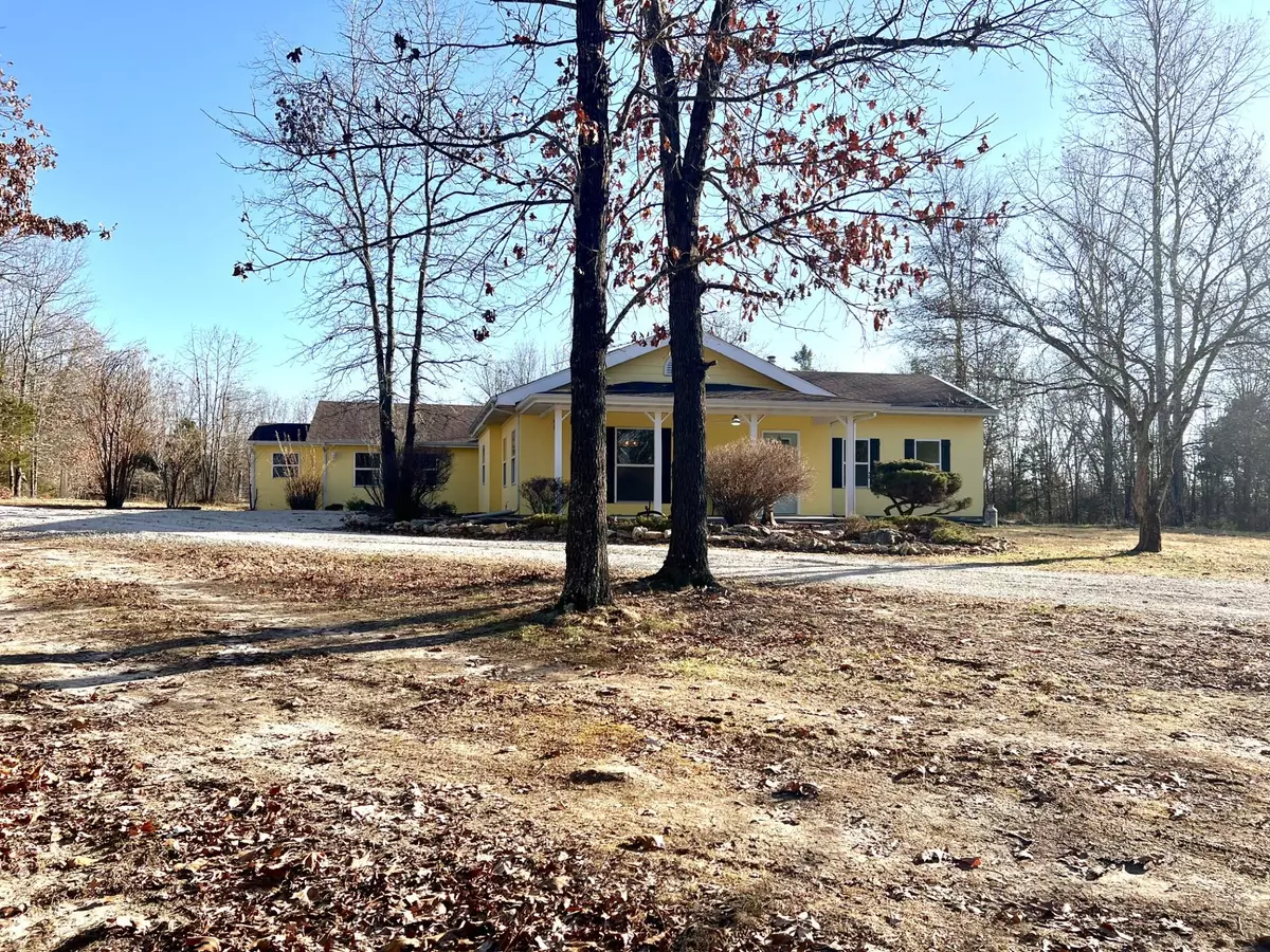 Ava, MO 65608,14368 Co Rd 306-Pvt Dr-A