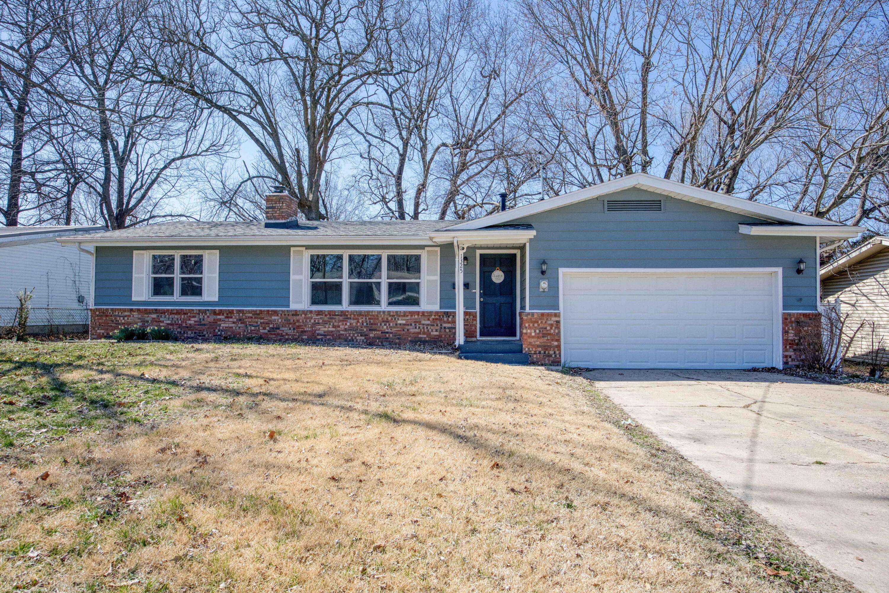 1325 S Prince LN, Springfield, MO 65804