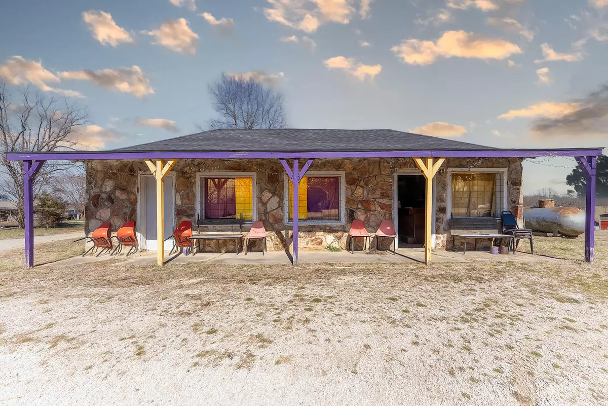 West Plains, MO 65775,11508 Us Highway 63