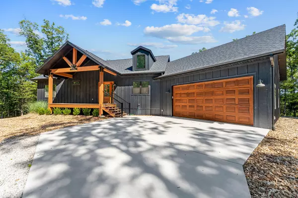Lampe, MO 65681,485 Cedarledge RD