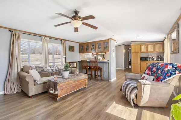 Marionville, MO 65705,23795 Lawrence 2210