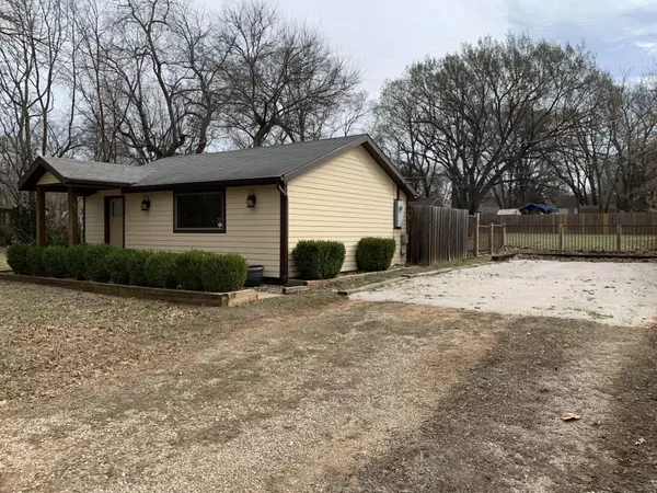 Springfield, MO 65802,1034 S Hillcrest AVE