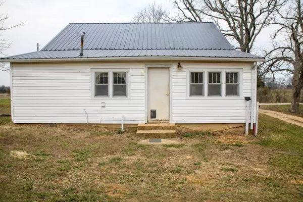 Bruner, MO 65620,4910 Stewart Creek RD