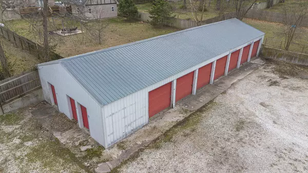 Bolivar, MO 65613,416 S Clark