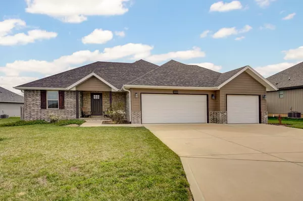 4422 Venice AVE, Ozark, MO 65721
