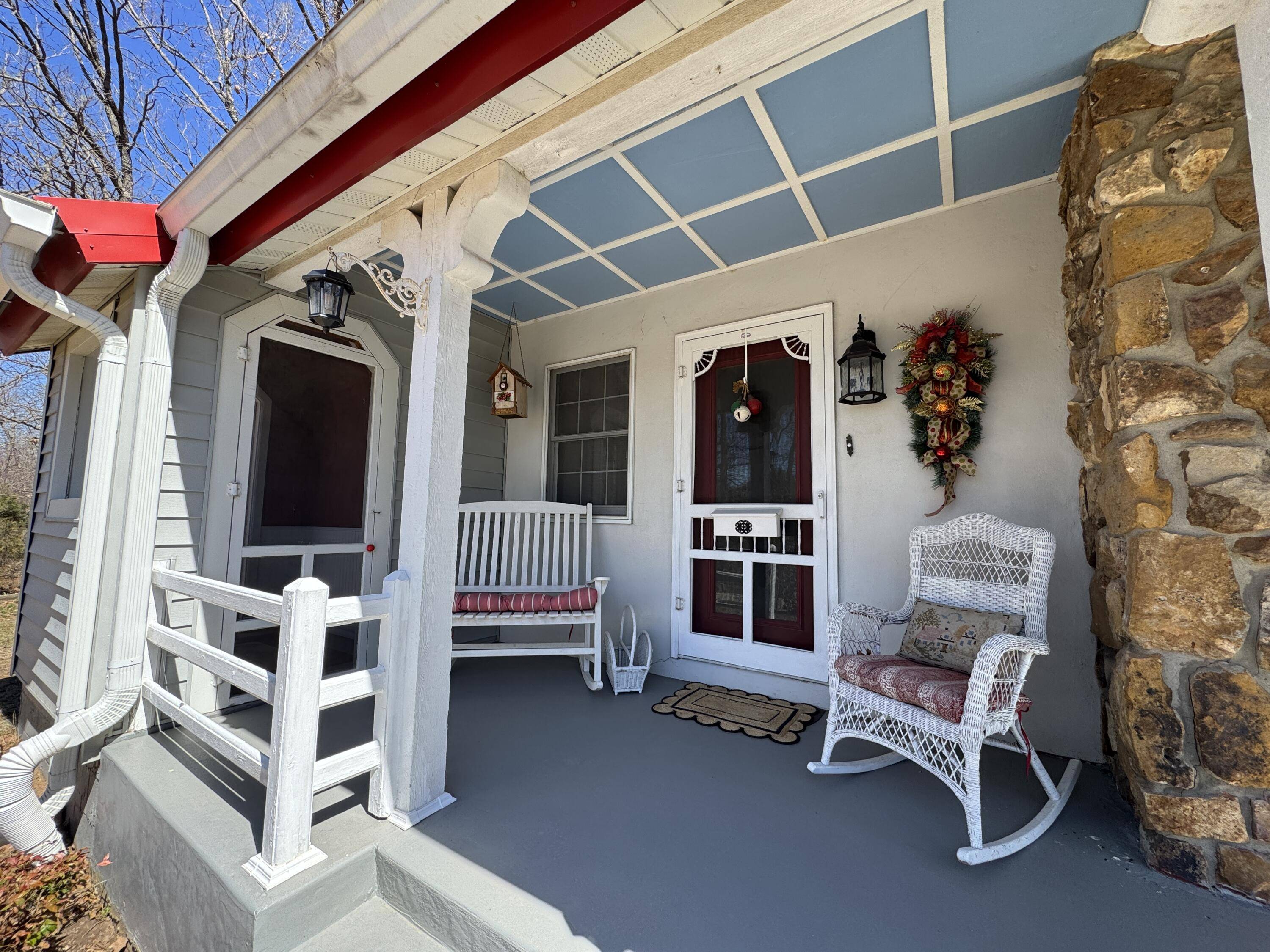 Arcola, MO 65603,942 N Dade 131