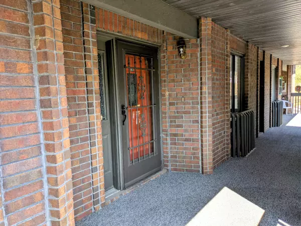 Forsyth, MO 65653,150 Sunken Forest Dr.  6-183