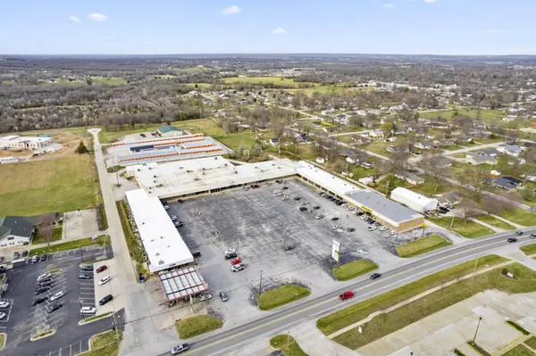 1805-1913 W Broadway, Bolivar, MO 65613