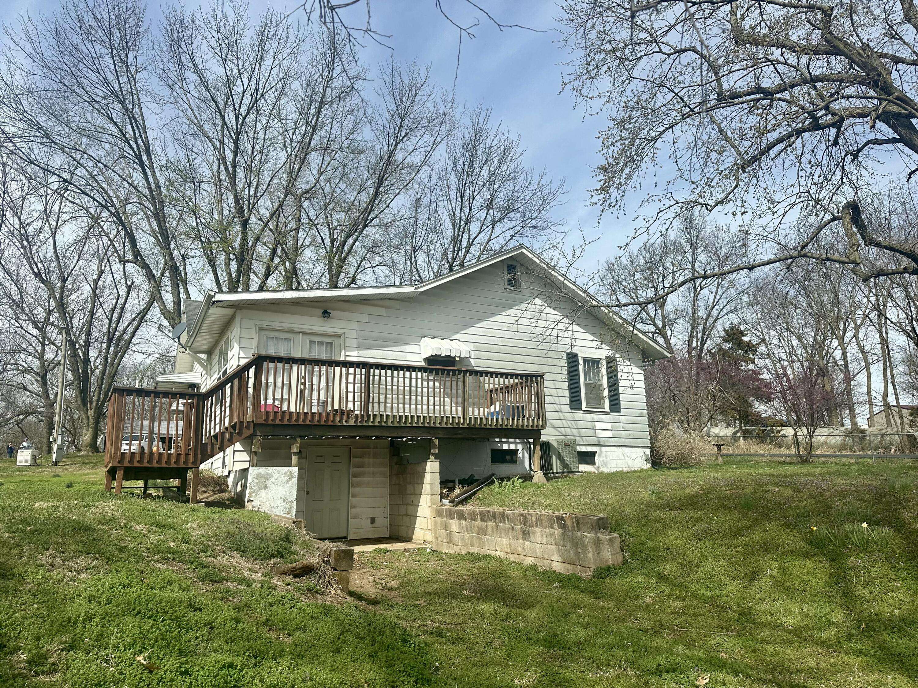 Everton, MO 65646,20119 Highway Z