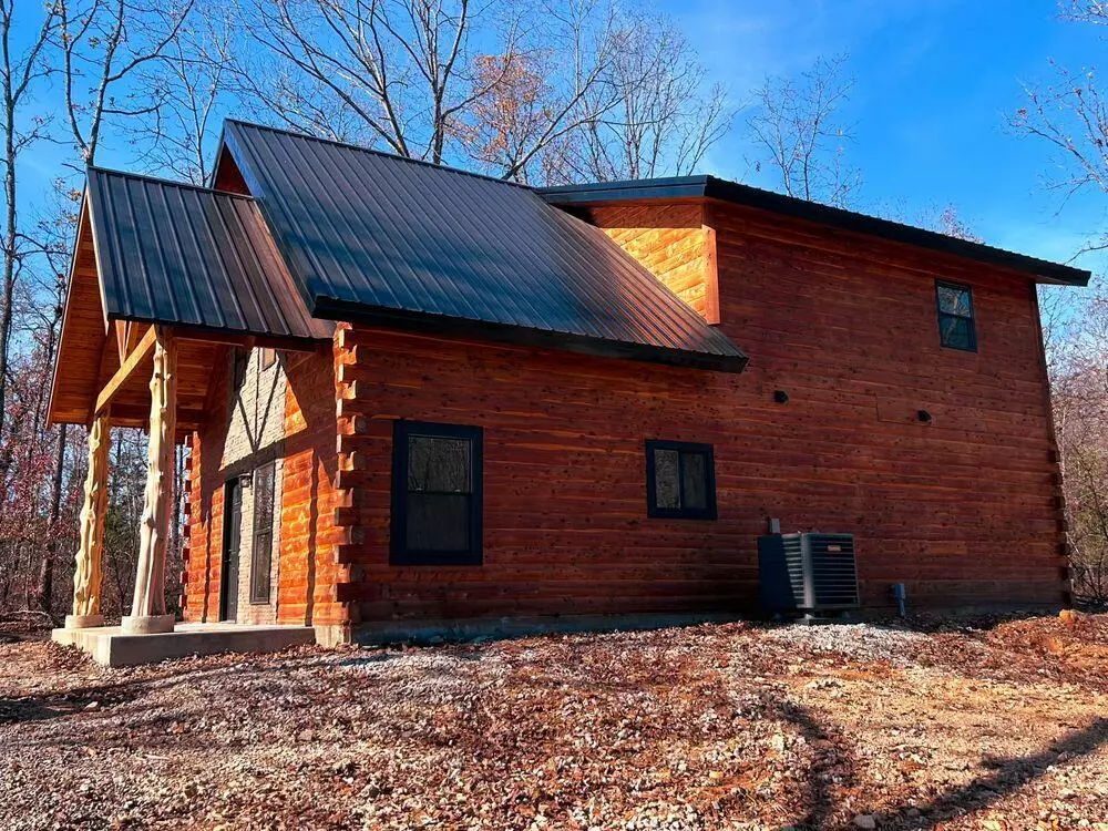 West Plains, MO 65775,7105 County Road 8200