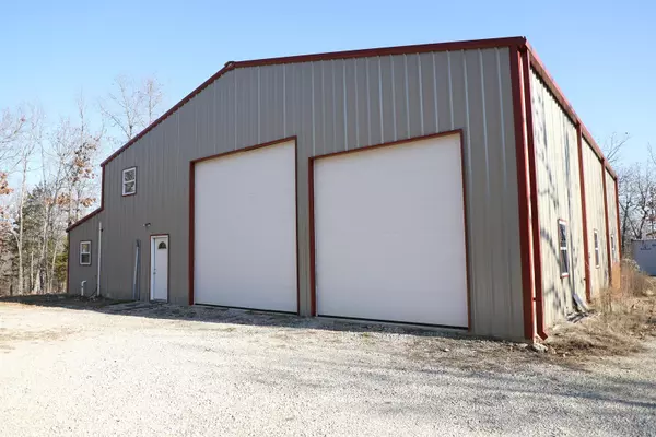 West Plains, MO 65775,6226 County Road 9300