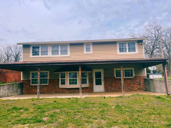 1612 Co Rd 150, Carthage, MO 64836