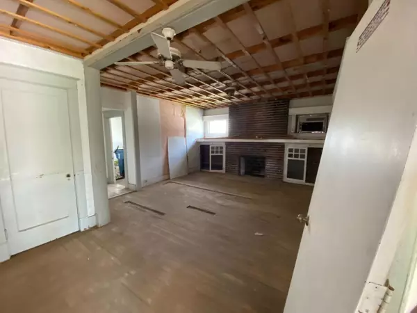 Joplin, MO 64804,2114 S Joplin AVE