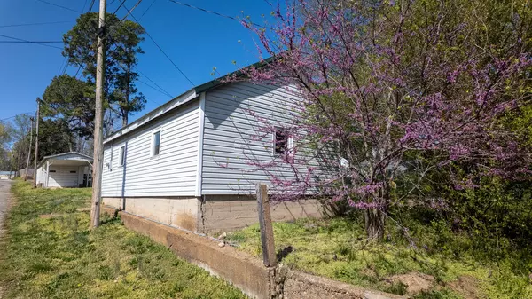 Thayer, MO 65791,213 Arch
