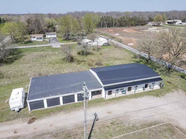 Wheatland, MO 65779,19265 Us Hwy 54
