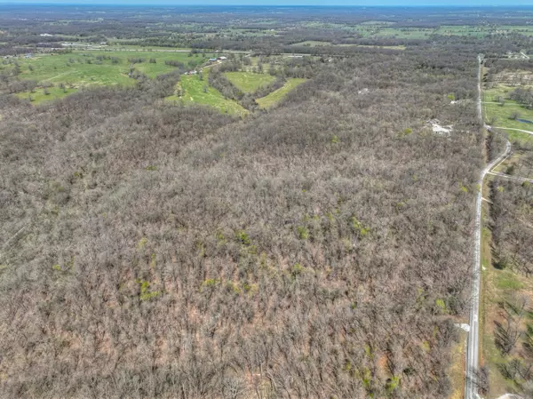 Neosho, MO 64850,000 Goldfinch Road