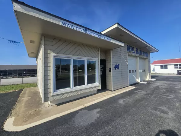El Dorado Springs, MO 64744,119 W 54 HWY