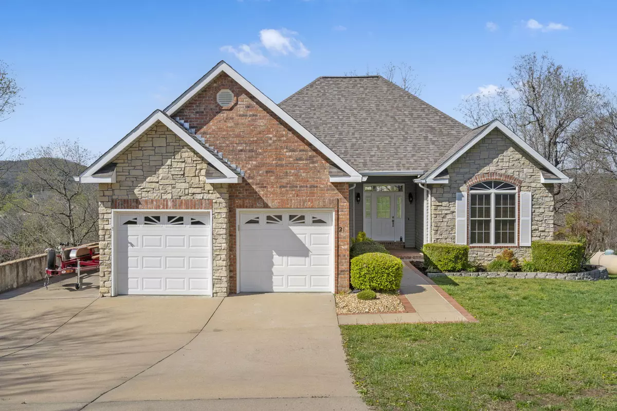 Reeds Spring, MO 65737,21 Tall Cedar LN