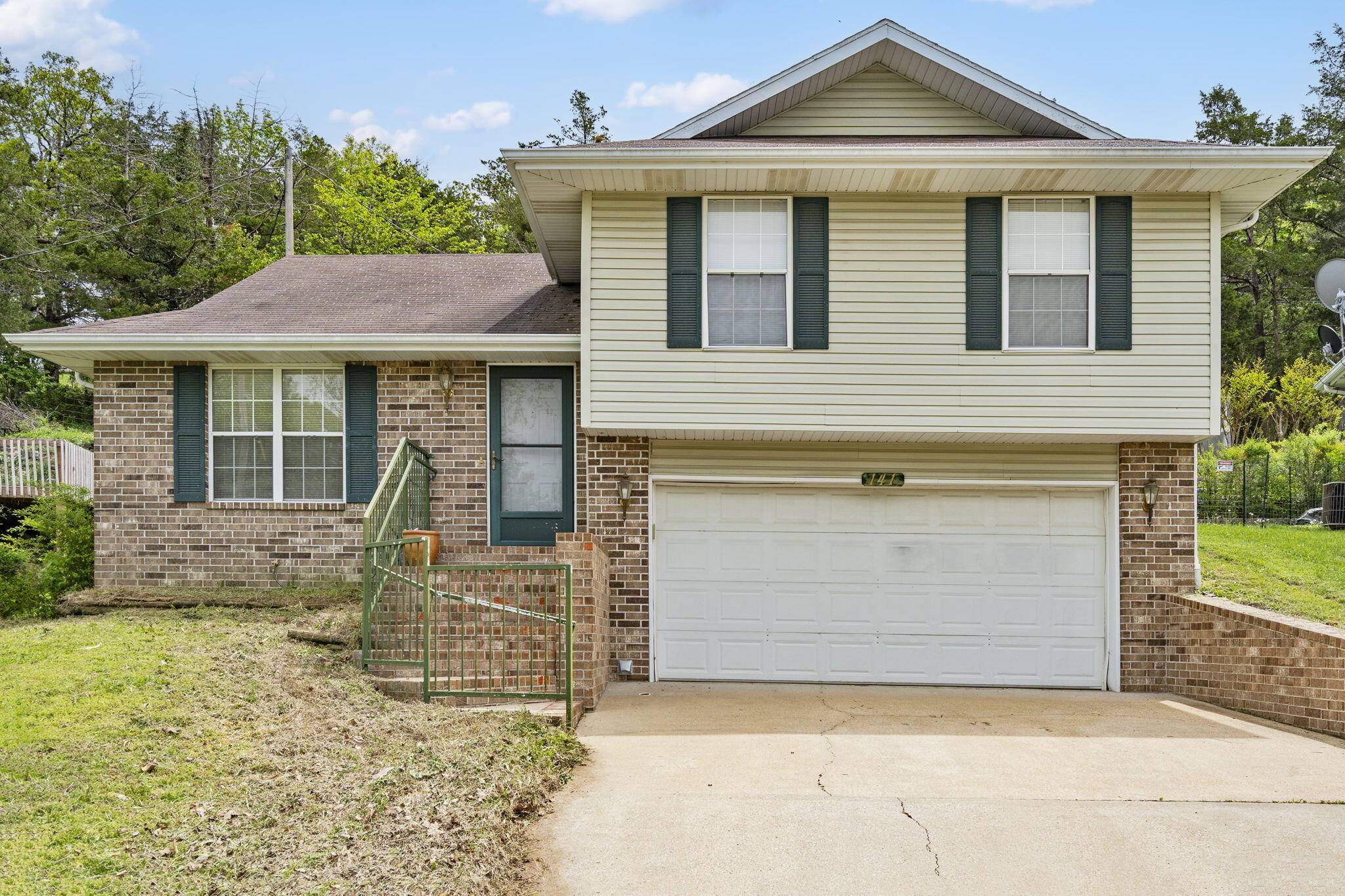 141 Rose Oneill DR, Branson, MO 65616