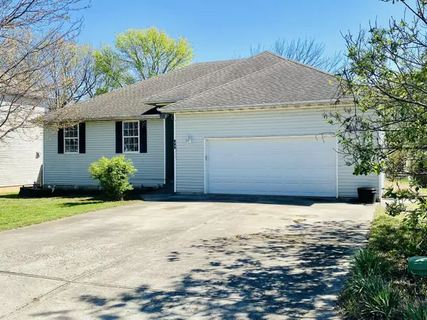Monett, MO 65708,203 Penzance ST