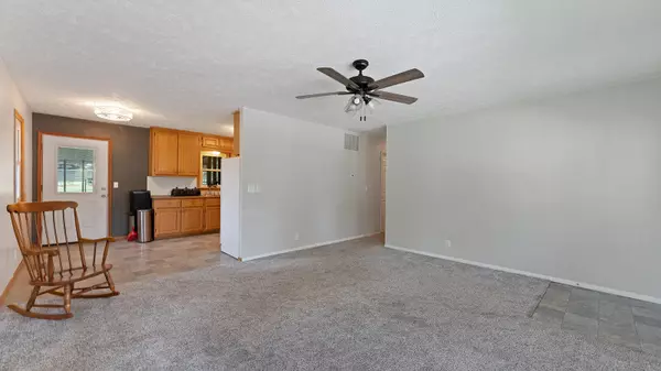 Cassville, MO 65625,1421 Oakhill DR