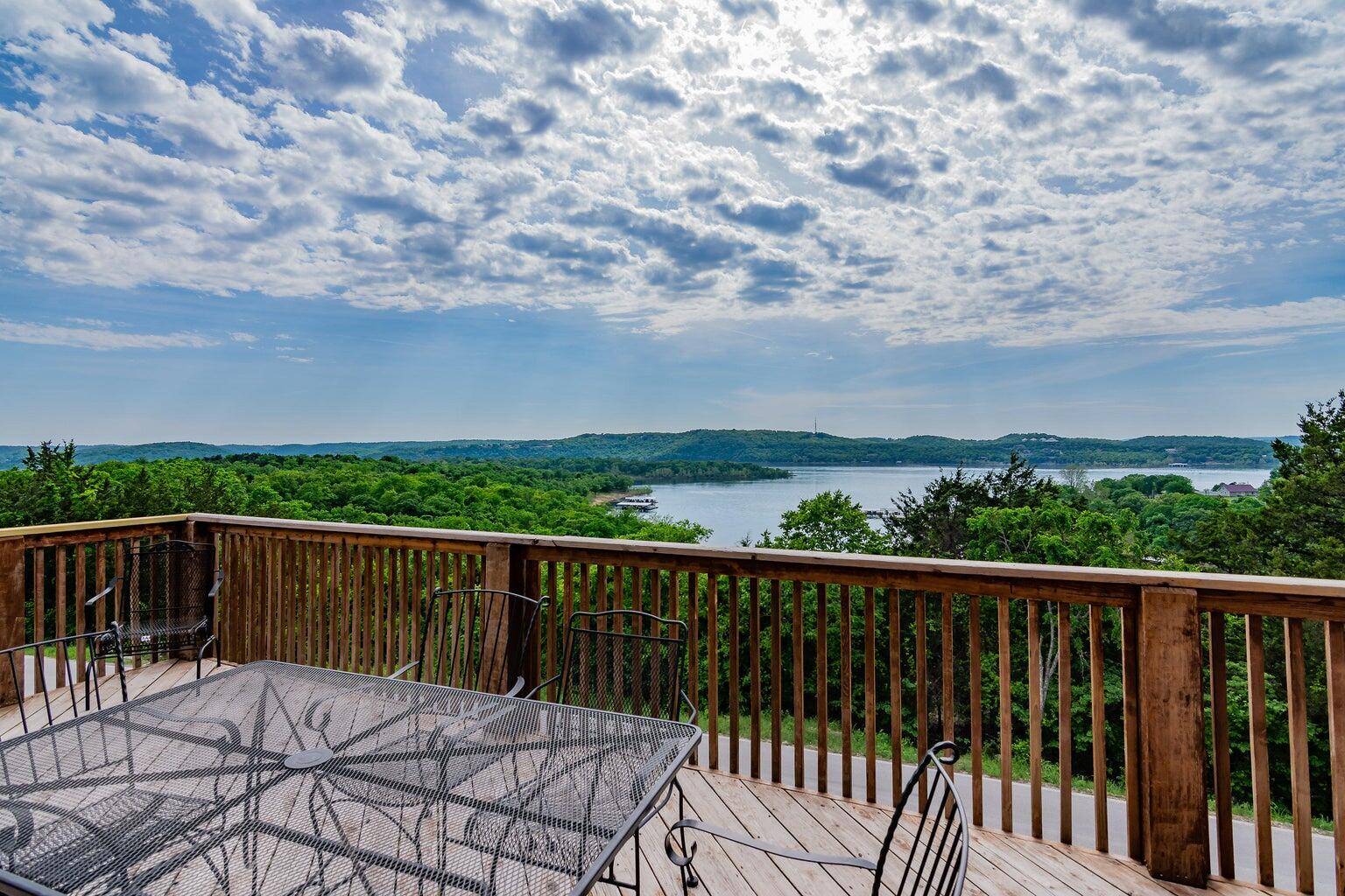 Branson West, MO 65737,478 White Rockbluff DR