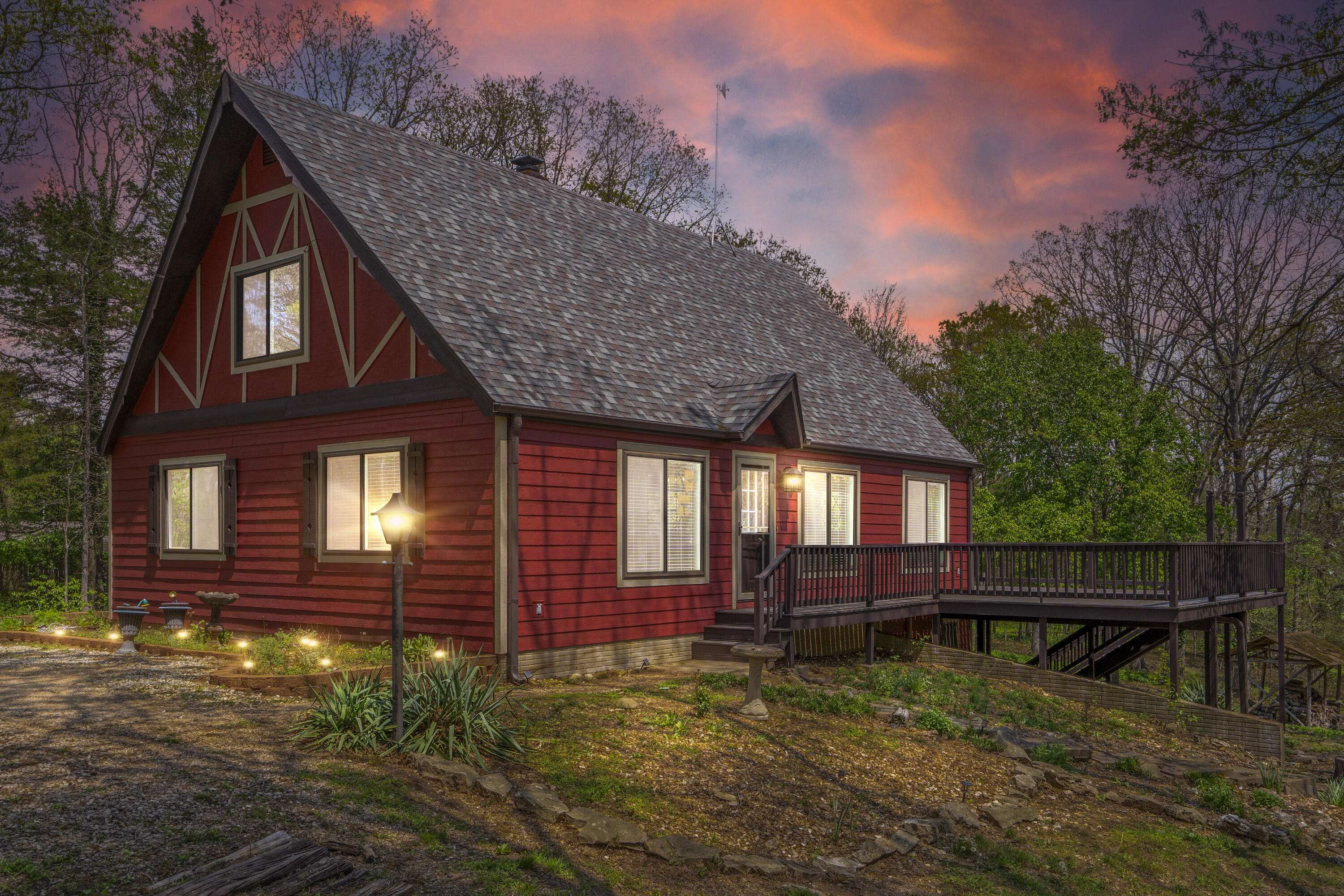 Lampe, MO 65681,418 Briar Cliff RD