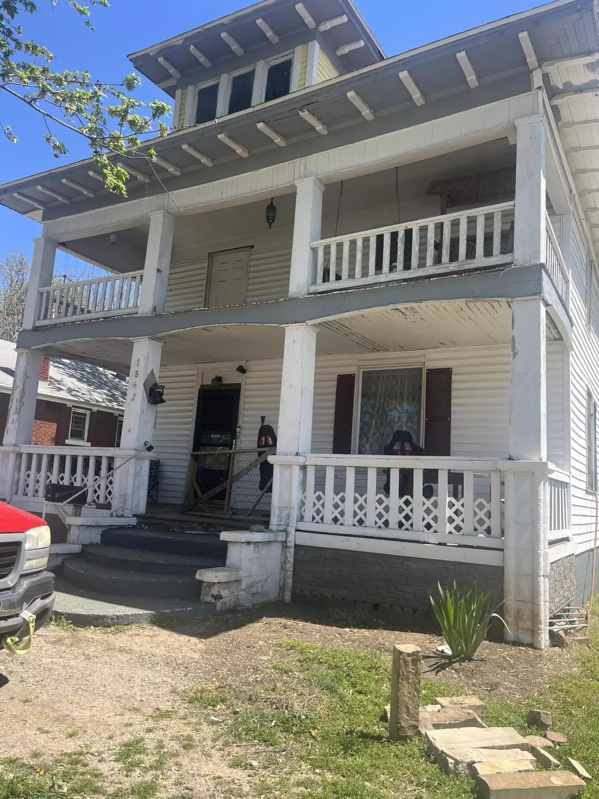 Springfield, MO 65803,1862 N Grant AVE