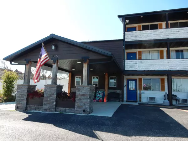 Branson, MO 65616,325 Gretna RD