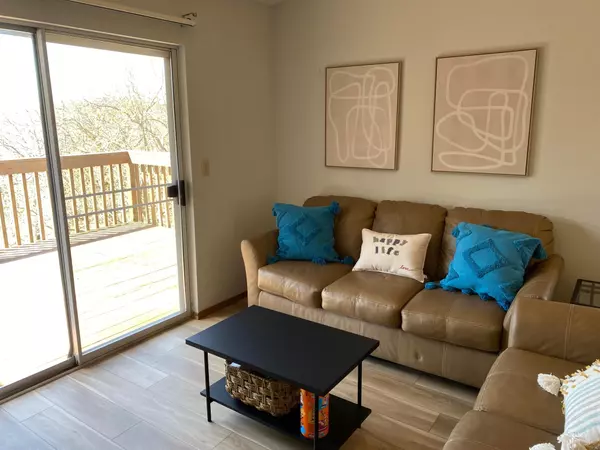 Branson, MO 65616,17 Gold Finch DR #6