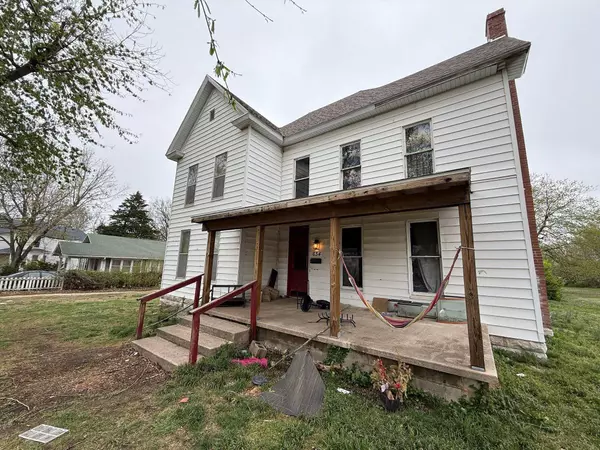 Mt Vernon, MO 65712,634 S Mccanse ST