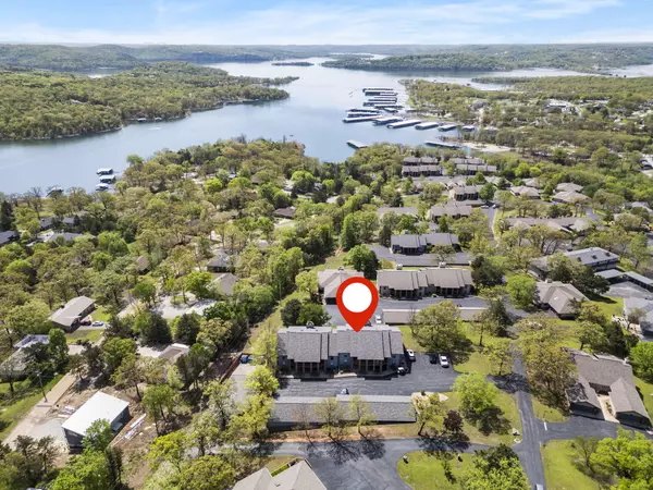 Kimberling City, MO 65686,67 Port DR #8