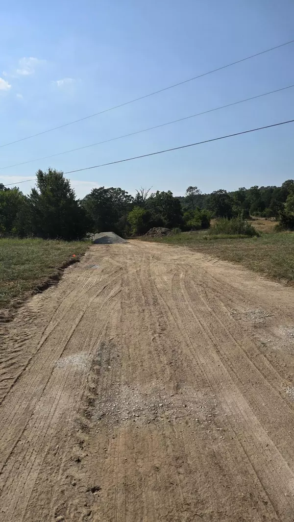 Eagle Rock, MO 65641,19736 State HWY