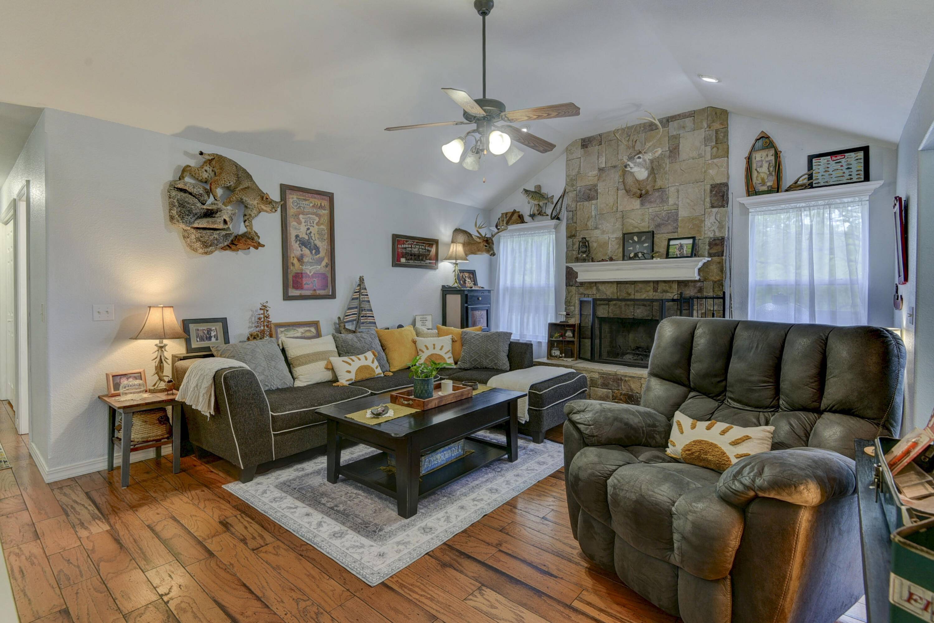 Ridgedale, MO 65739,301 Oakview DR