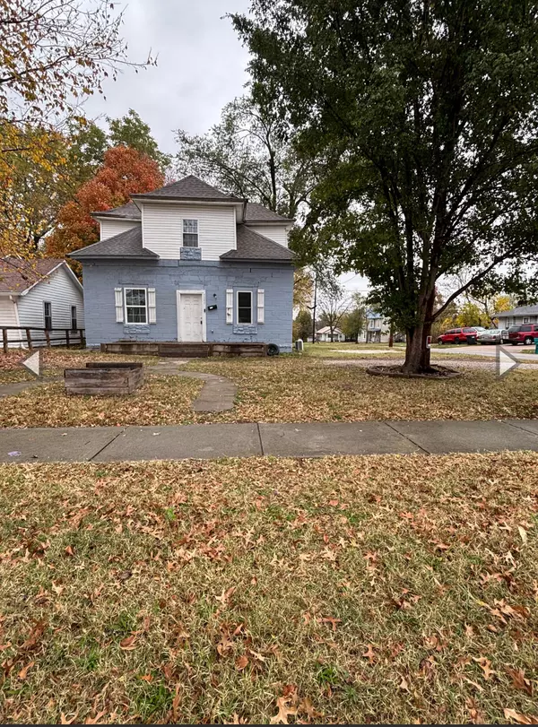 1201 W Chase ST, Springfield, MO 65803