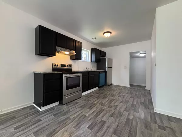 Springfield, MO 65803,827 E Garfield ST