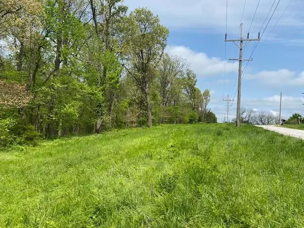 Verona, MO 65769,000 Lawrence 2220
