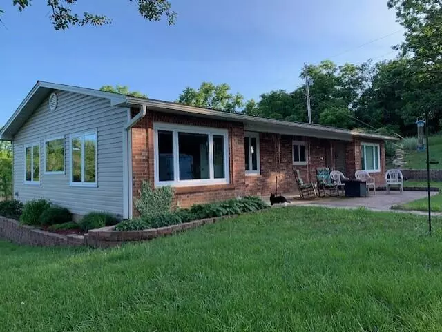 24461 Scenic Valley DR, Cassville, MO 65625