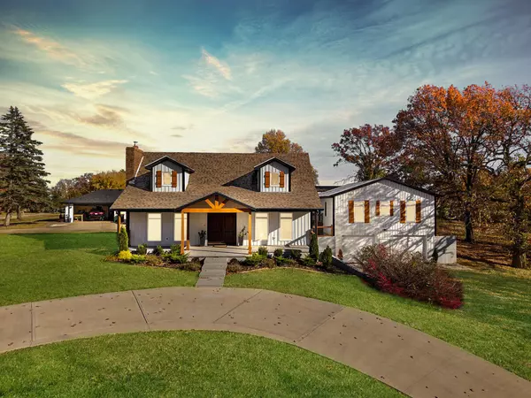 El Dorado Springs, MO 64744,410 White Oak Drive