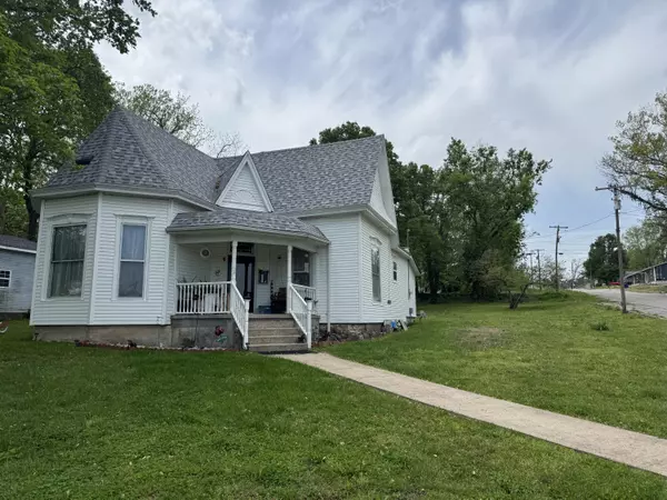 Sarcoxie, MO 64862,301 S 7th ST