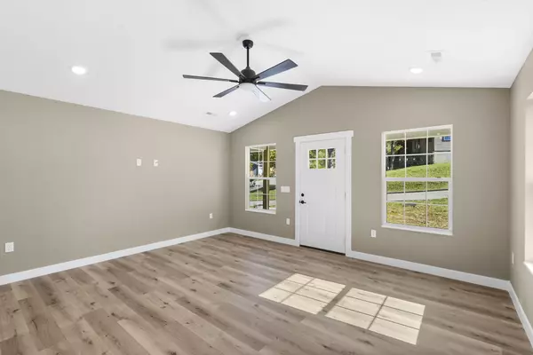 Hollister, MO 65672,2783 Maple ST