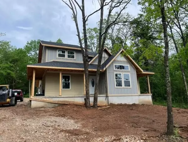 111 Ironwood Street, Shell Knob, MO 65747