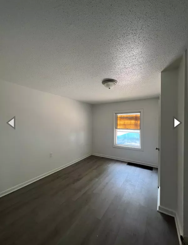 Springfield, MO 65806,839 S Weaver AVE