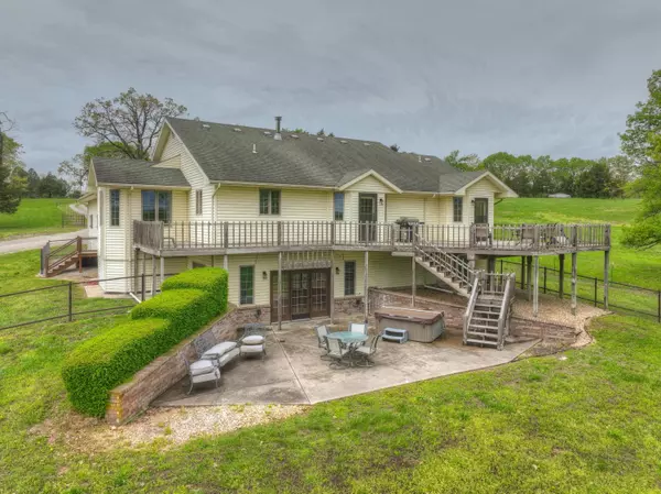 Aurora, MO 65605,7776 State Highway 39