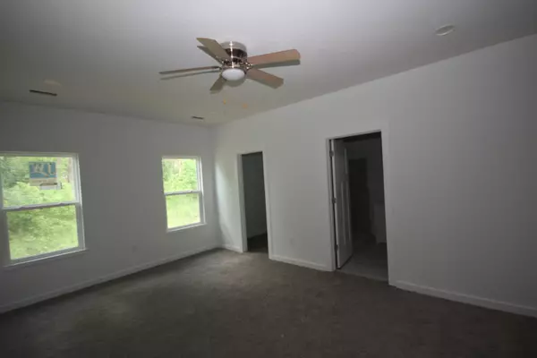 Mt Vernon, MO 65712,404 Jeanne ST