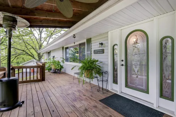 26742 Royal Point DR, Shell Knob, MO 65747