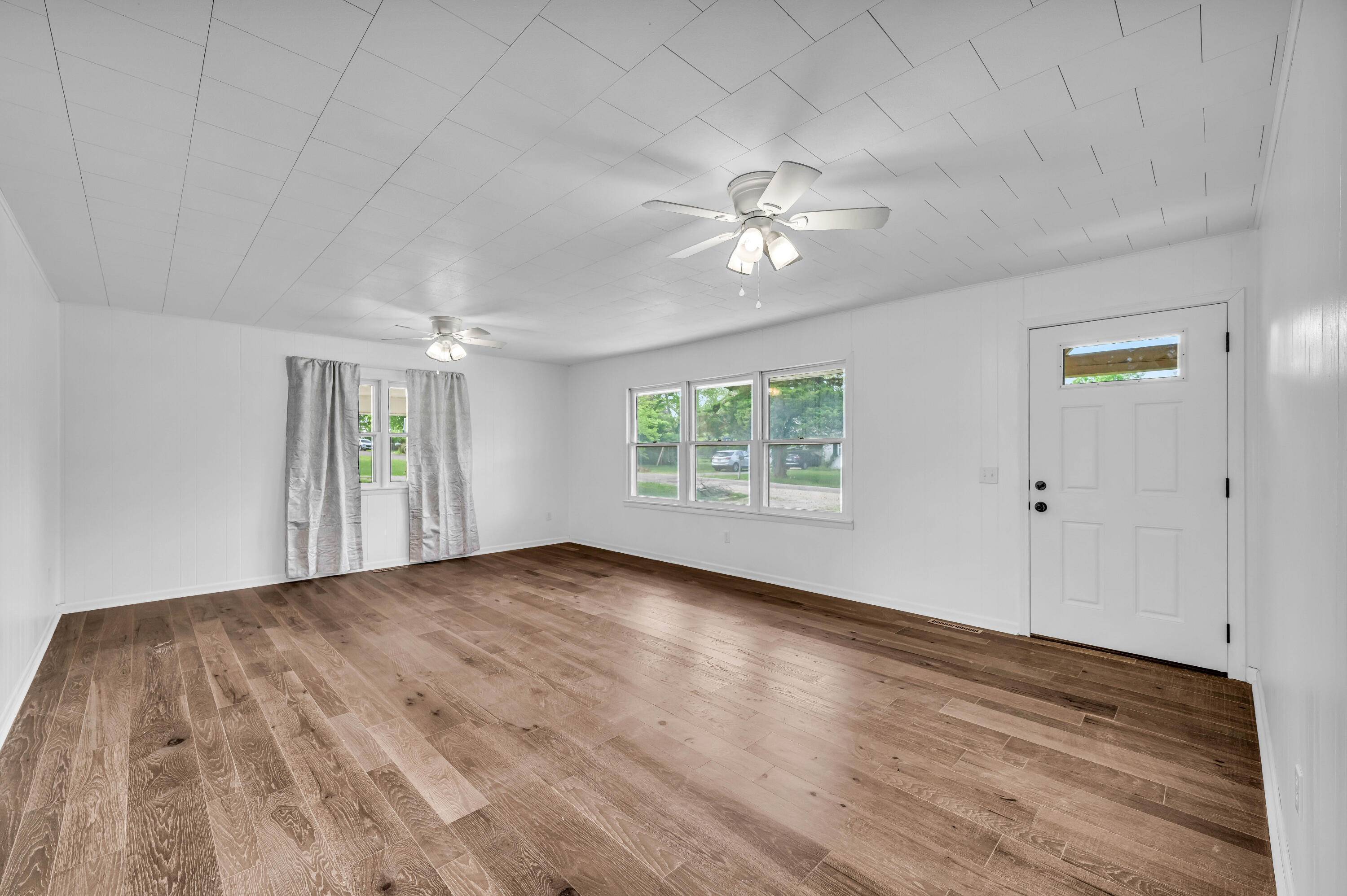 Mountain View, MO 65548,703 Washington ST