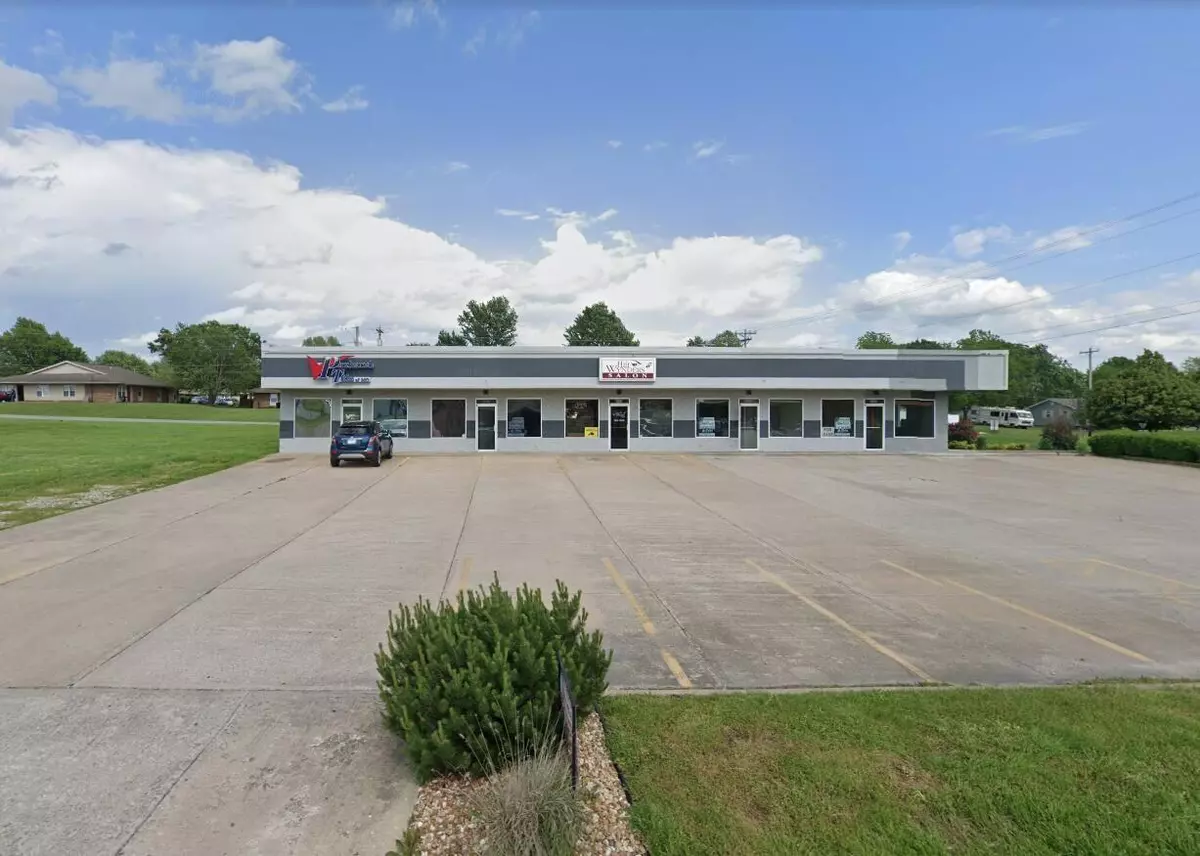 Nixa, MO 65714,240 S Village Center ST