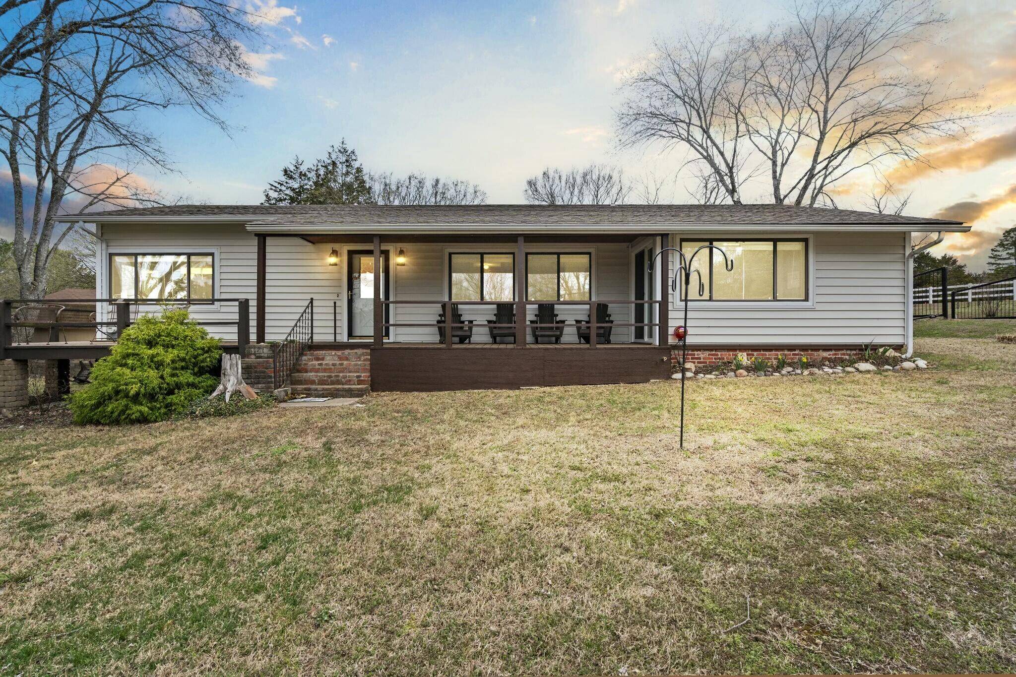 Cape Fair, MO 65624,10 Stagecoach LN